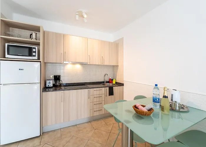 Isla De Lobos - Adults Only * Πουέρτο Ντελ Κάρμεν