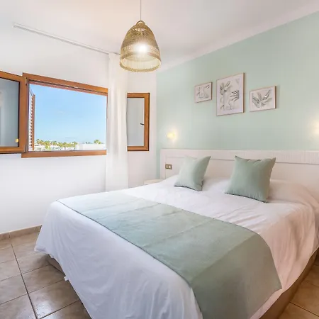 Isla De Lobos - Adults Only