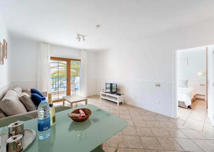 Isla De Lobos - только для взрослых *